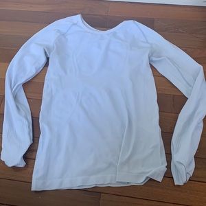 light blue lululemon swiftly tech